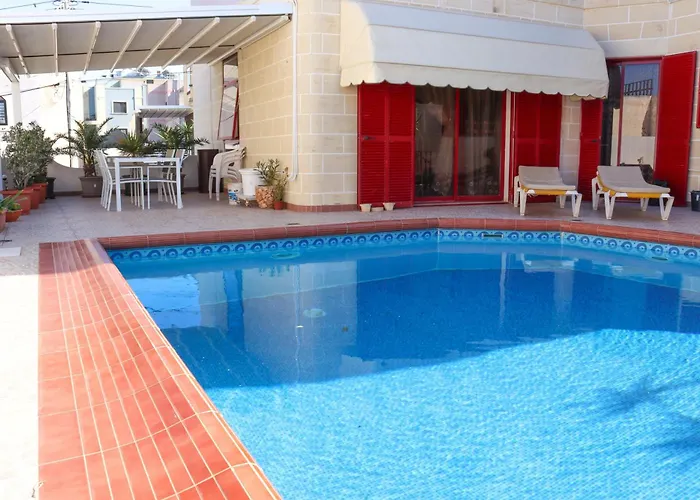 Madonnina Homestay